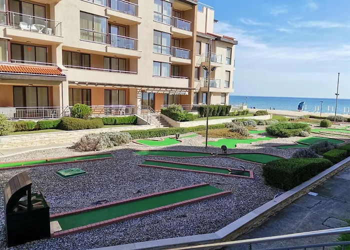 Apartment б306 в бийч на първа линия с перфектен изглед към плажа! *