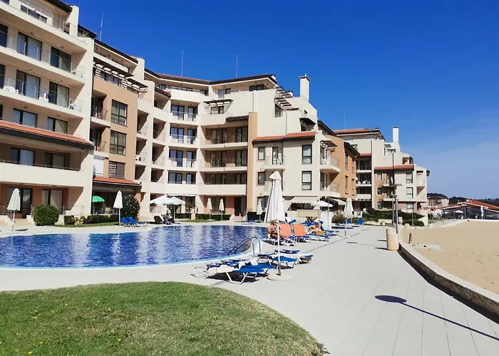 Apartment б306 в бийч на първа линия с перфектен изглед към плажа! Obzor