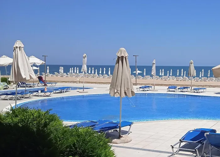 б306 в бийч на първа линия с перфектен изглед към плажа! Apartment