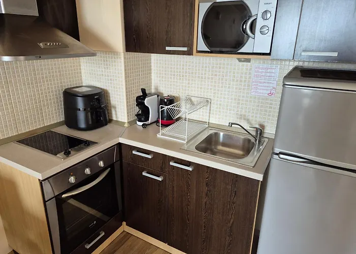 Apartment б306 в бийч на първа линия с перфектен изглед към плажа! *