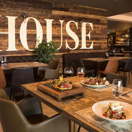 б306 в бийч на първа линия с перфектен изглед към плажа! Lejlighed Obzor