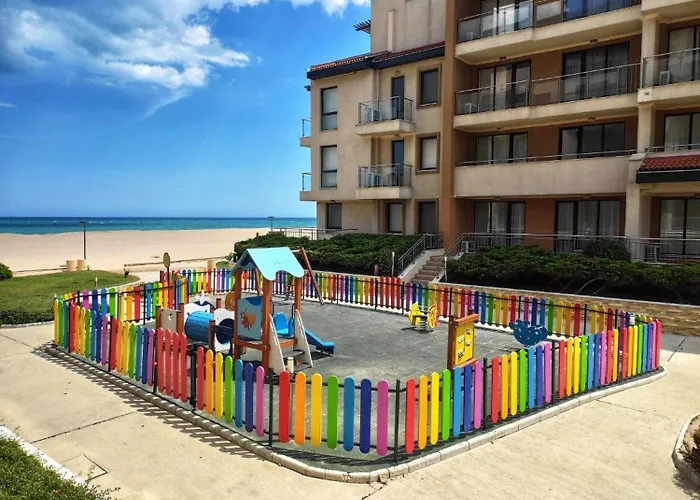 б306 в бийч на първа линия с перфектен изглед към плажа! Appartamento